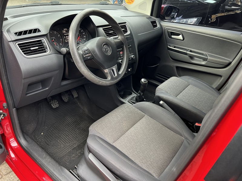 FOX 1.0 MI 8V FLEX 4P MANUAL - 2013 - CAXIAS DO SUL