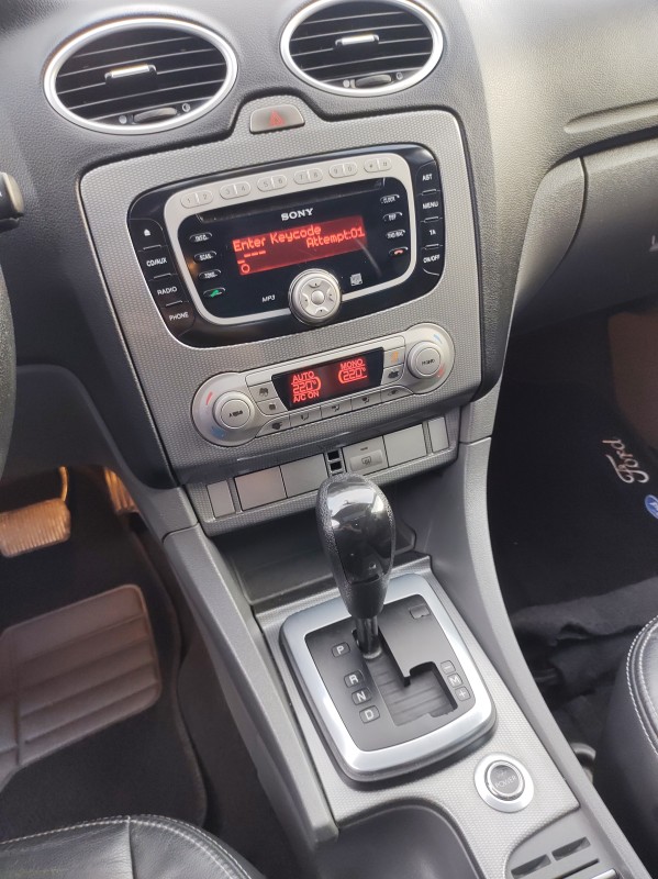 FOCUS 2.0 GHIA 16V FLEX 4P AUTOMÁTICO - 2009 - VALE REAL