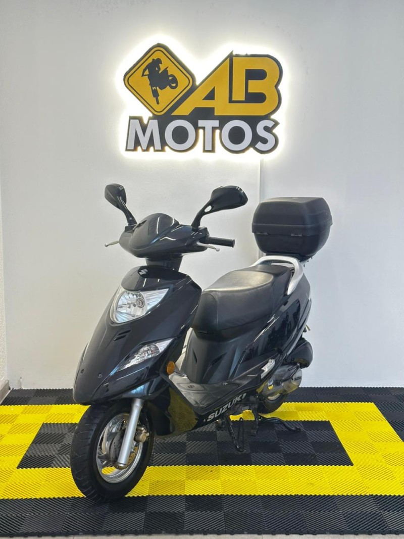 BURGMAN 125 AUTOMATIC - 2012 - CAXIAS DO SUL