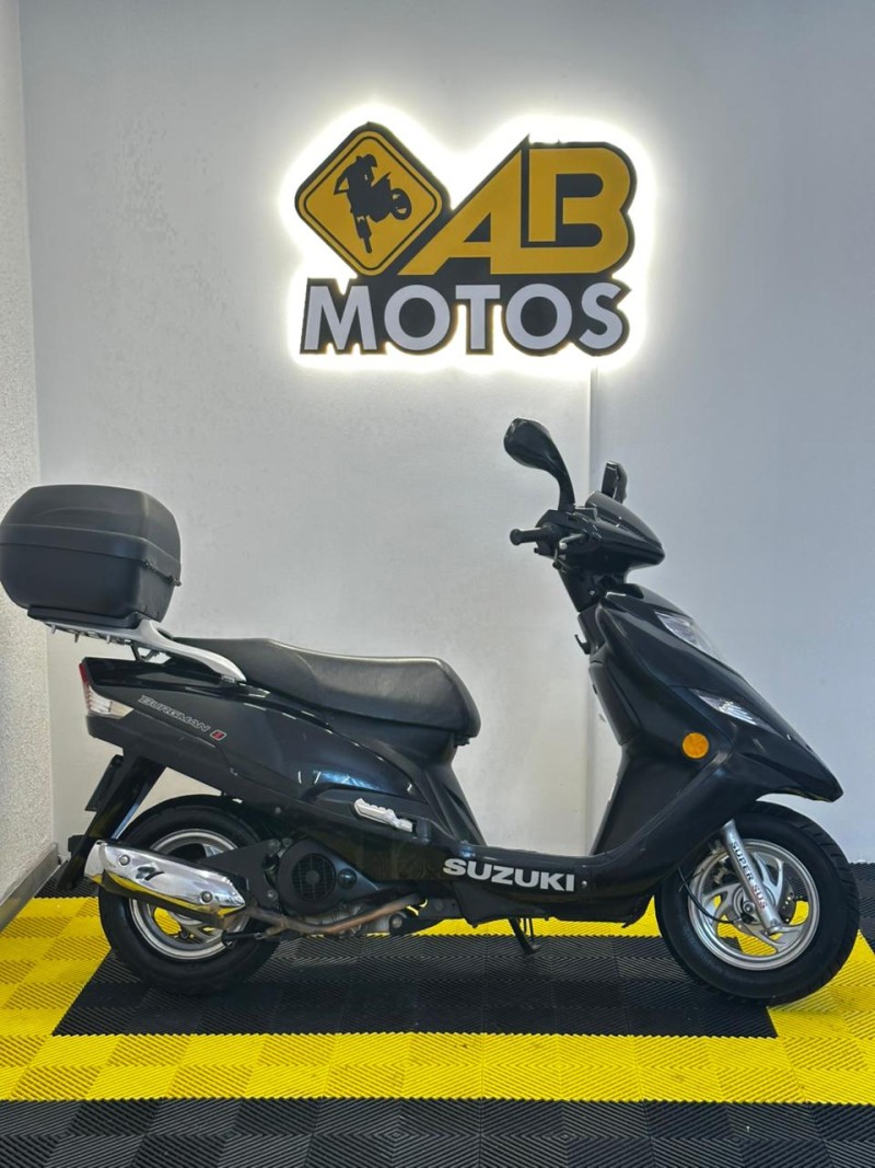 BURGMAN 125 AUTOMATIC - 2012 - CAXIAS DO SUL