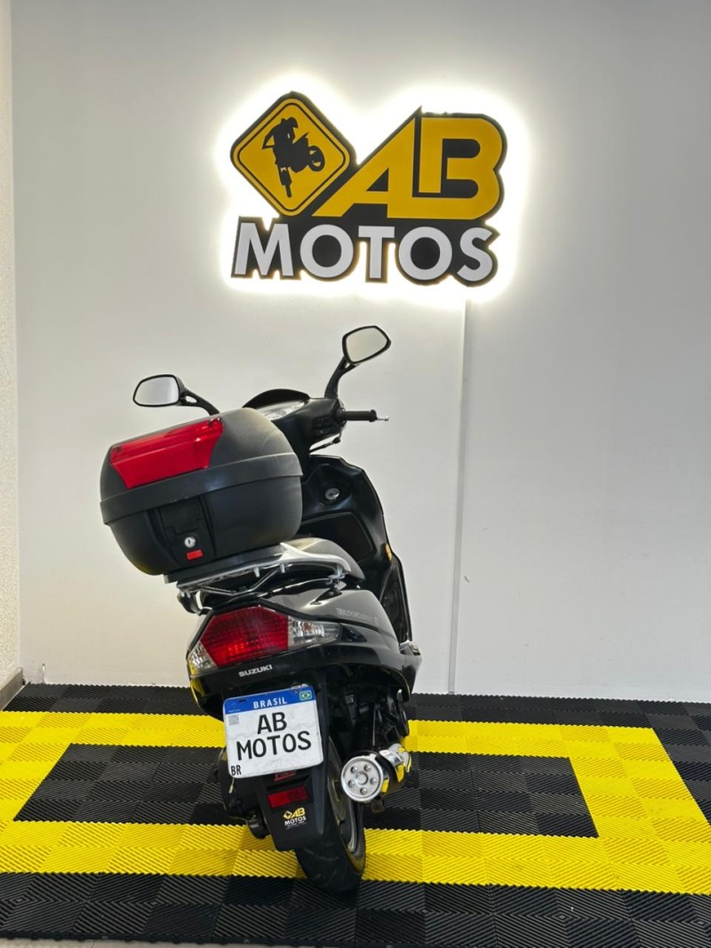 BURGMAN 125 AUTOMATIC - 2012 - CAXIAS DO SUL