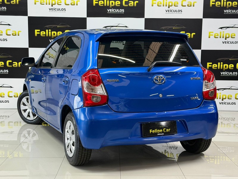 ETIOS 1.3 XS 16V FLEX 4P MANUAL - 2013 - CAXIAS DO SUL