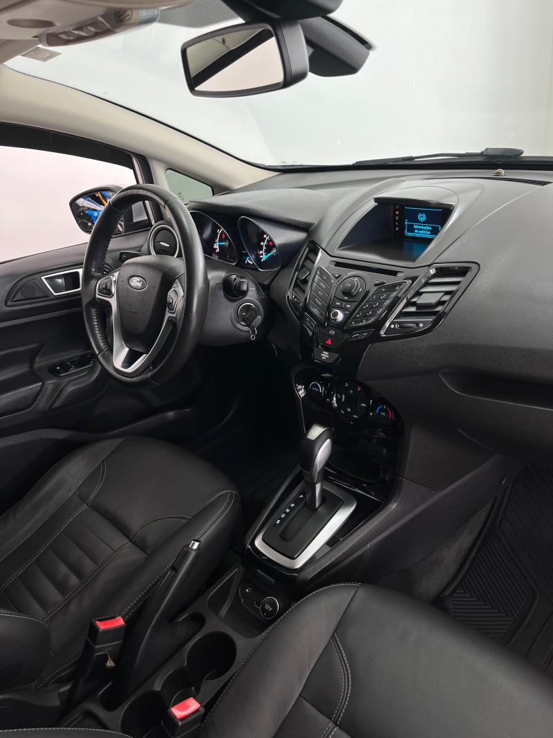 FIESTA 1.6 TITANIUM SEDAN 16V FLEX 4P AUTOMÁTICO - 2014 - CAXIAS DO SUL