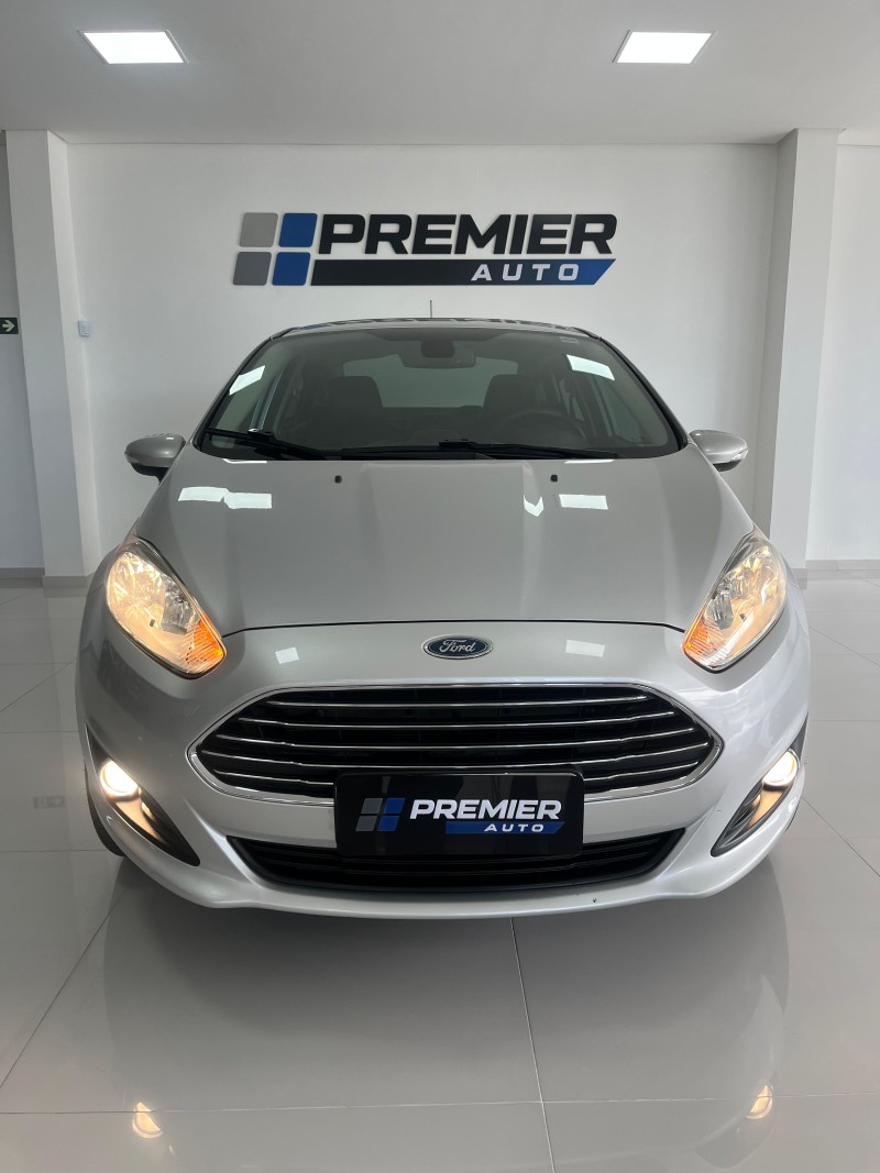 FIESTA 1.6 TITANIUM SEDAN 16V FLEX 4P AUTOMÁTICO - 2014 - CAXIAS DO SUL
