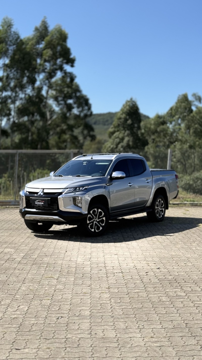 l200 triton 2.4 hpe s sport 4x4 cd 16v diesel 4p automatico 2023 flores da cunha