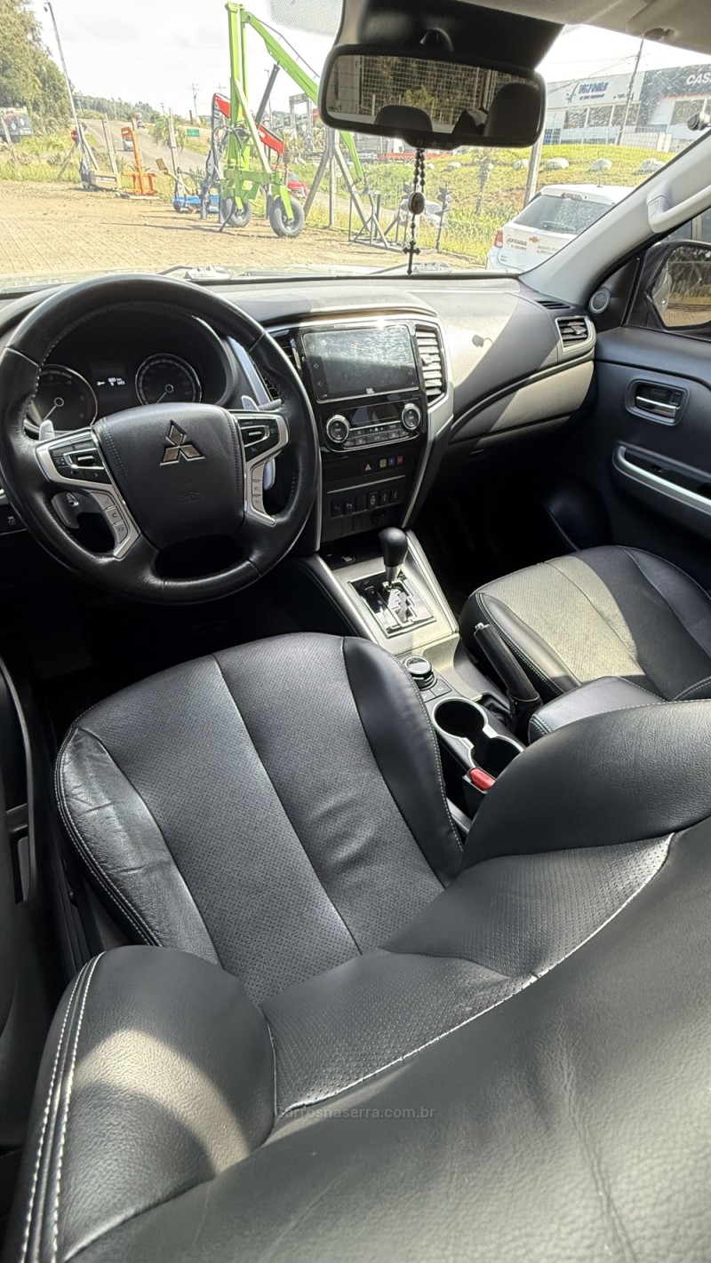 L200 TRITON 2.4 HPE-S SPORT 4X4 CD 16V DIESEL 4P AUTOMÁTICO - 2023 - FLORES DA CUNHA