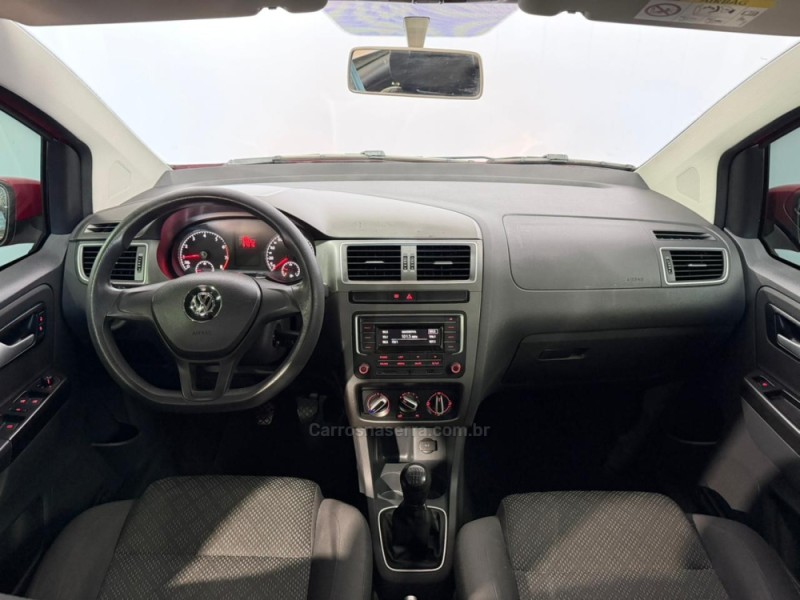 FOX 1.0 MI TRENDLINE 8V FLEX 4P MANUAL - 2016 - VACARIA