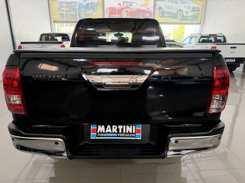 HILUX 2.8 SR 4X4 CD 16V DIESEL 4P AUTOMÁTICO - 2022 - CAXIAS DO SUL