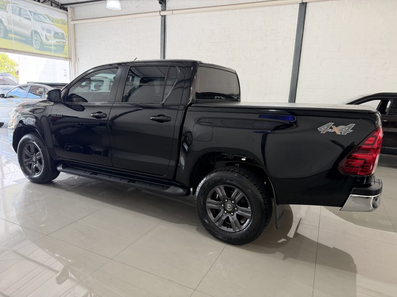 HILUX 2.8 SR 4X4 CD 16V DIESEL 4P AUTOMÁTICO - 2022 - CAXIAS DO SUL