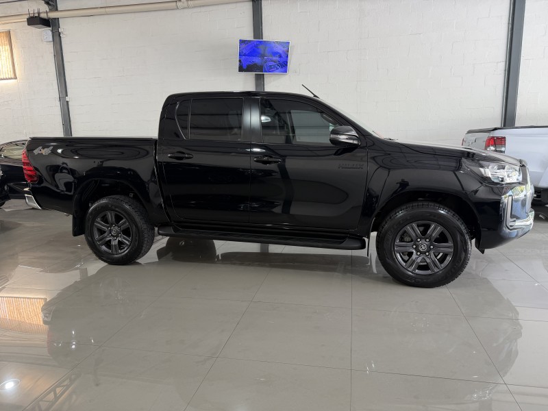 HILUX 2.8 SR 4X4 CD 16V DIESEL 4P AUTOMÁTICO - 2022 - CAXIAS DO SUL