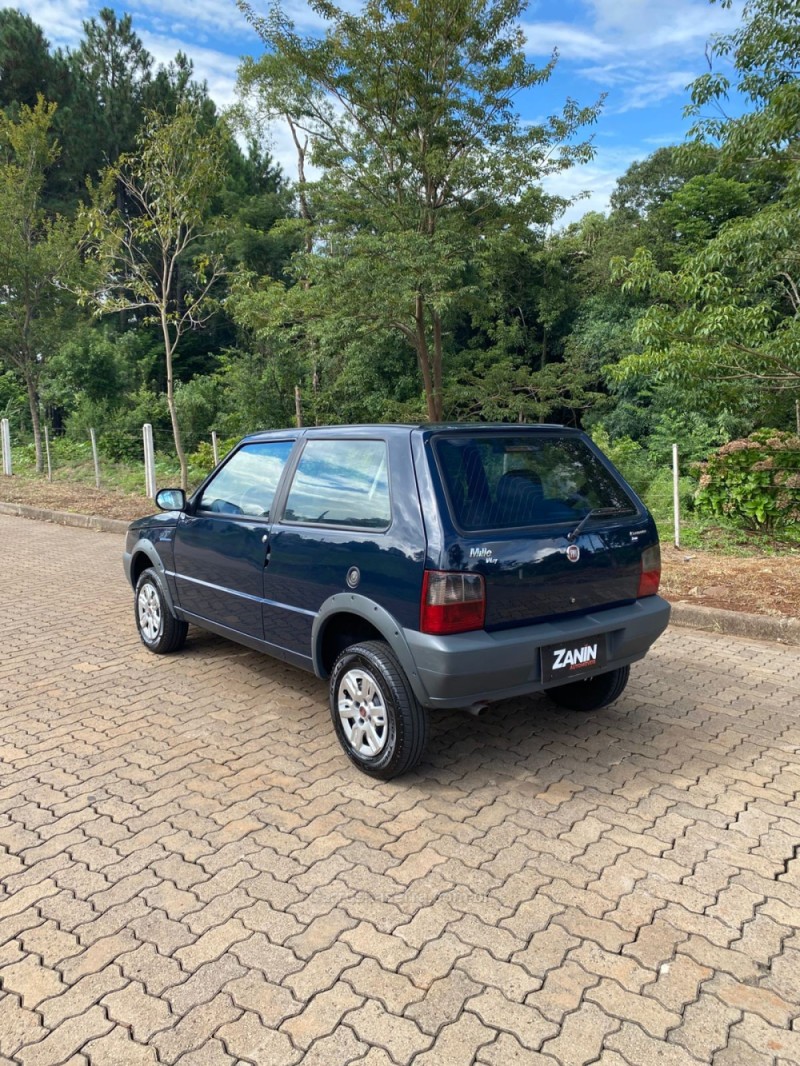 UNO 1.0 WAY 8V FLEX 2P MANUAL - 2013 - SANANDUVA