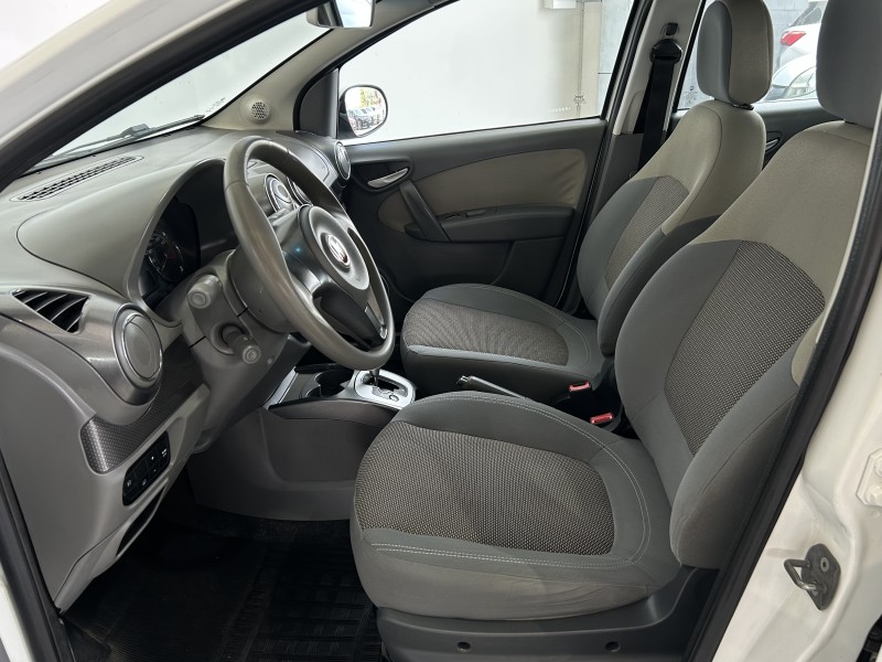 PALIO 1.6 MPI ESSENCE 16V FLEX 4P AUTOMATIZADO - 2015 - CAXIAS DO SUL