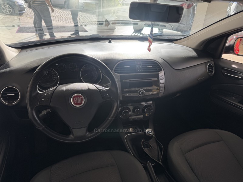 BRAVO 1.8 ESSENCE 16V FLEX 4P MANUAL - 2012 - FLORES DA CUNHA