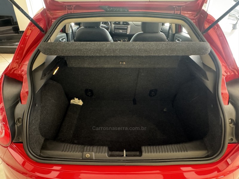 BRAVO 1.8 ESSENCE 16V FLEX 4P MANUAL - 2012 - FLORES DA CUNHA