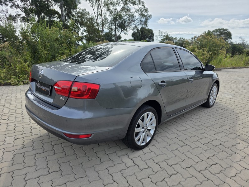 JETTA 2.0 COMFORTLINE FLEX 4P TIPTRONIC - 2012 - BENTO GONçALVES