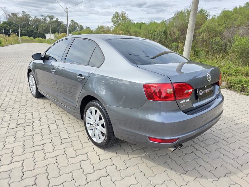 JETTA 2.0 COMFORTLINE FLEX 4P TIPTRONIC - 2012 - BENTO GONçALVES