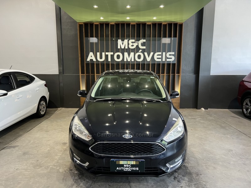 FOCUS 2.0 SE FASTBACK 16V FLEX 4P AUTOMÁTICO - 2016 - CAXIAS DO SUL