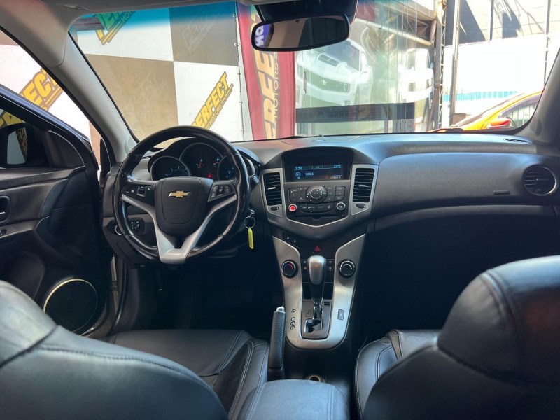 CRUZE 1.8 LT 16V FLEX 4P AUTOMÁTICO - 2012 - PORTãO