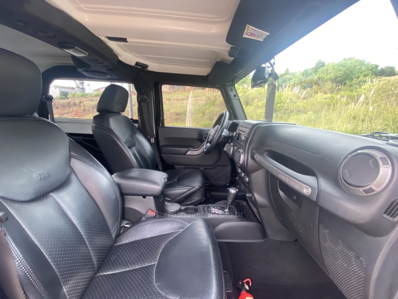 WRANGLER 3.6 SPORT 4X4 V6 24V GASOLINA 2P AUTOMÁTICO - 2015 - FLORES DA CUNHA