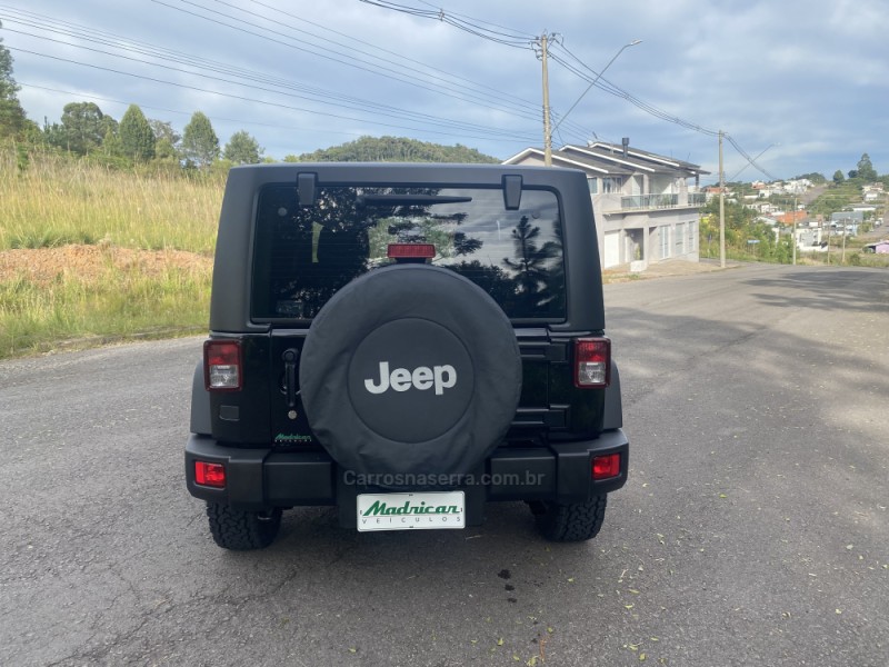 WRANGLER 3.6 SPORT 4X4 V6 24V GASOLINA 2P AUTOMÁTICO - 2015 - FLORES DA CUNHA