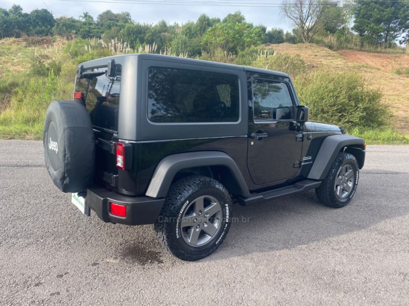 WRANGLER 3.6 SPORT 4X4 V6 24V GASOLINA 2P AUTOMÁTICO - 2015 - FLORES DA CUNHA