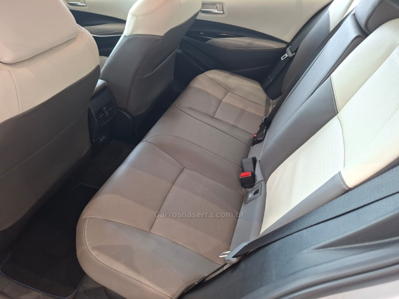 COROLLA 1.8 ALTIS PREMIUM 16V HÍBRIDO 4P AUTOMÁTICO - 2024 - CAXIAS DO SUL