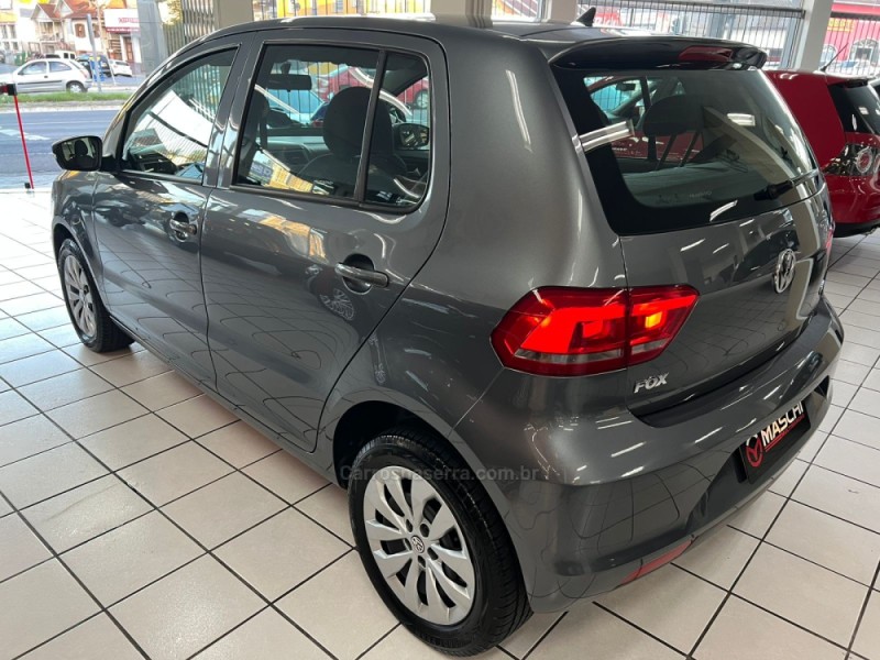 FOX 1.6 MSI TRENDLINE 8V FLEX 4P MANUAL - 2016 - CAXIAS DO SUL