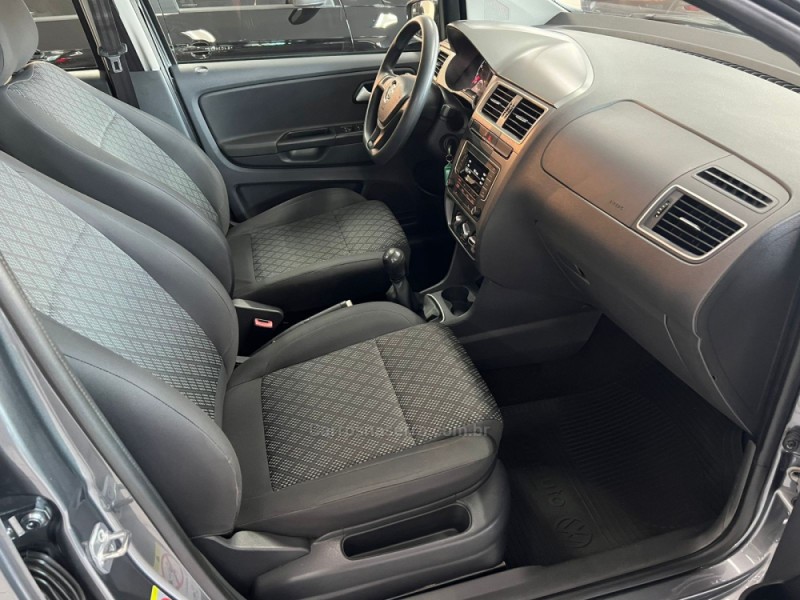 FOX 1.6 MSI TRENDLINE 8V FLEX 4P MANUAL - 2016 - CAXIAS DO SUL