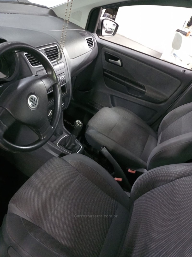 FOX 1.0 MI 8V FLEX 4P MANUAL - 2011 - BENTO GONçALVES