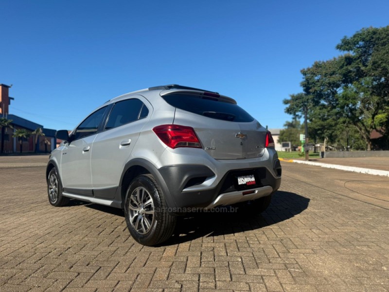 ONIX 1.4 MPFI ACTIV 8V FLEX 4P AUTOMÁTICO - 2018 - BROCHIER