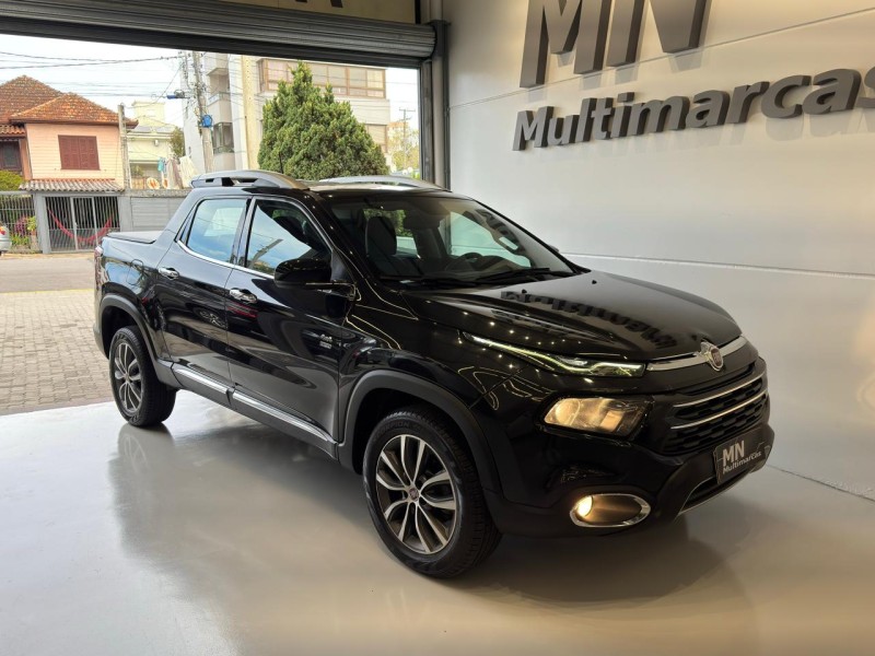 TORO 2.0 16V TURBO DIESEL VOLCANO AT9 4X4 AUTOMÁTICO - 2021 - BENTO GONçALVES