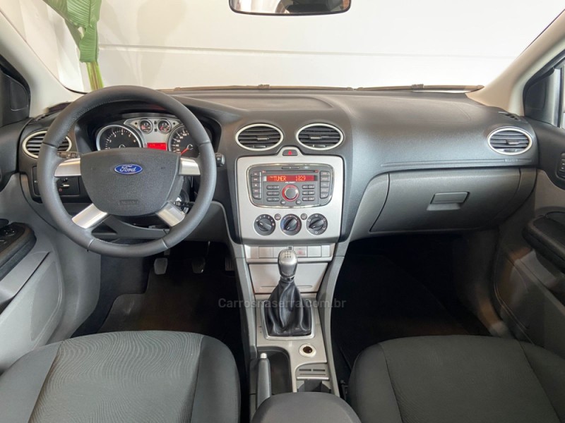 FOCUS 1.6 8V FLEX 4P MANUAL - 2012 - BENTO GONçALVES