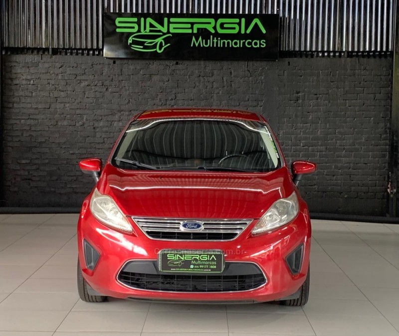 FIESTA 1.6 SE SEDAN 16V FLEX 4P MANUAL - 2012 - CAXIAS DO SUL