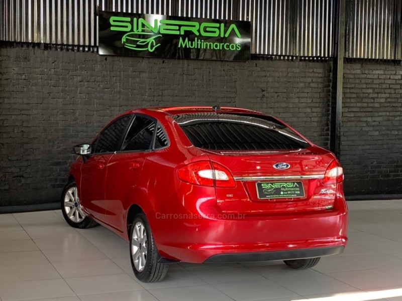 FIESTA 1.6 SE SEDAN 16V FLEX 4P MANUAL - 2012 - CAXIAS DO SUL