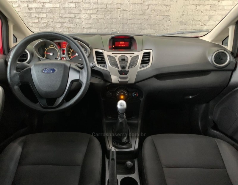 FIESTA 1.6 SE SEDAN 16V FLEX 4P MANUAL - 2012 - CAXIAS DO SUL