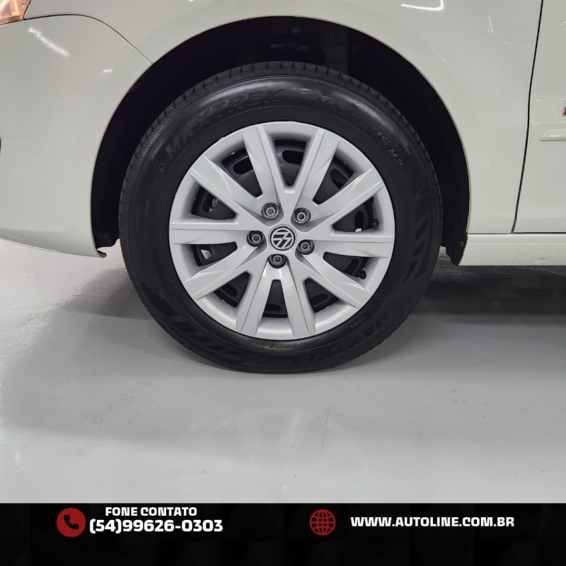 FOX 1.6 MI ITREND 8V FLEX 4P MANUAL - 2013 - BENTO GONçALVES