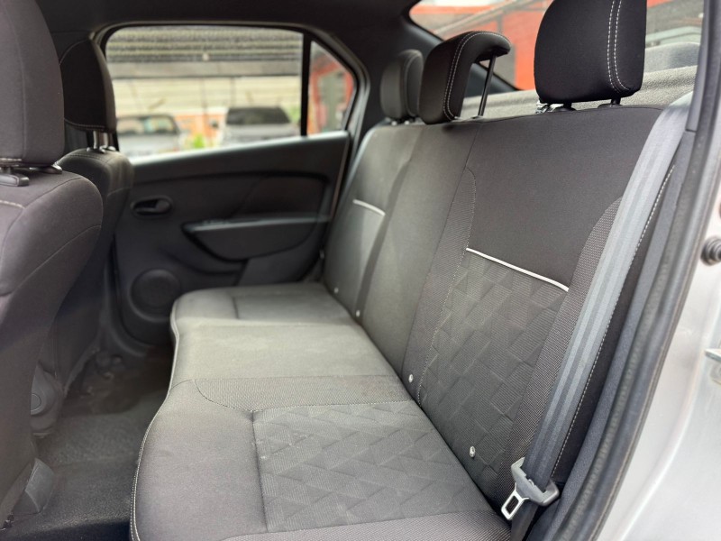 LOGAN 1.0 ZEN 12V FLEX 4P MANUAL - 2022 - CANELA