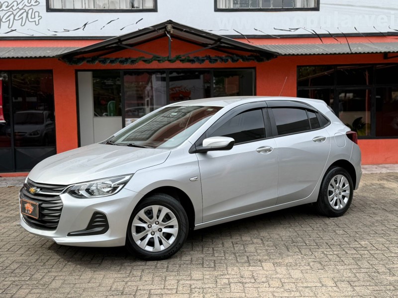 ONIX 1.0 LT1 12V FLEX 4P MANUAL - 2020 - CANELA