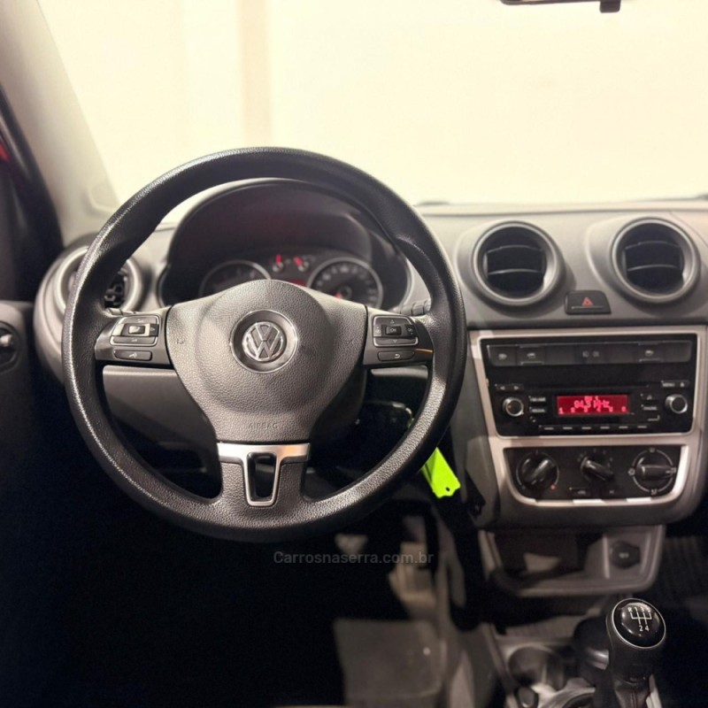 VOYAGE 1.6 MI CITY 8V FLEX 4P MANUAL - 2015 - NOVO HAMBURGO