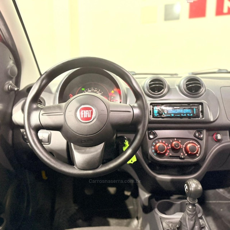 UNO 1.4 SPORTING 8V FLEX 4P MANUAL - 2013 - NOVO HAMBURGO