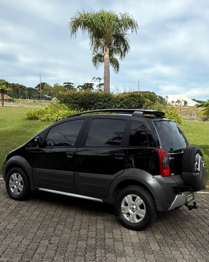 IDEA 1.8 MPI ADVENTURE 16V FLEX 4P MANUAL - 2008 - CAXIAS DO SUL