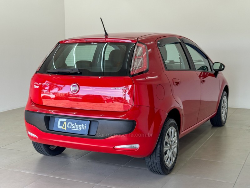 PUNTO 1.4 ATTRACTIVE 8V FLEX 4P MANUAL - 2015 - CARLOS BARBOSA