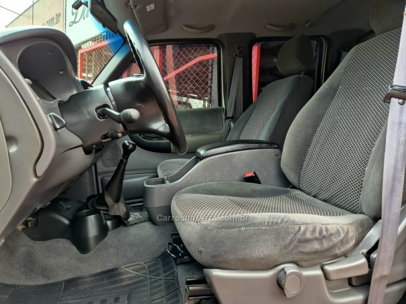 RANGER 2.8 XLT 4X4 CD 8V TURBO INTERCOOLER DIESEL 4P MANUAL - 2005 - FARROUPILHA