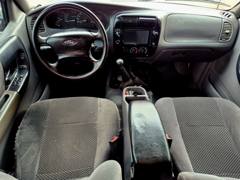 RANGER 2.8 XLT 4X4 CD 8V TURBO INTERCOOLER DIESEL 4P MANUAL - 2005 - FARROUPILHA