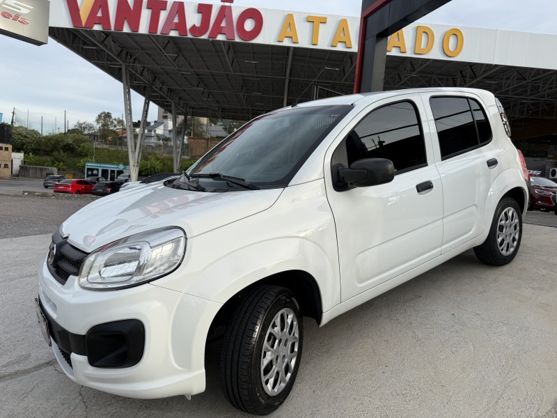UNO 1.0 EVO ATTRACTIVE 8V FLEX 4P MANUAL - 2017 - CAXIAS DO SUL