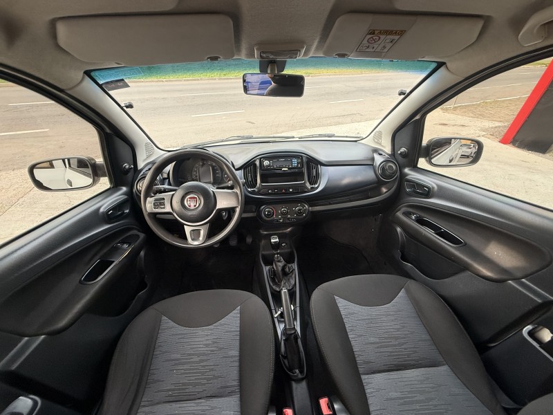 UNO 1.0 EVO ATTRACTIVE 8V FLEX 4P MANUAL - 2017 - CAXIAS DO SUL