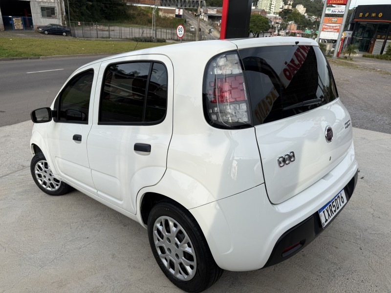 UNO 1.0 EVO ATTRACTIVE 8V FLEX 4P MANUAL - 2017 - CAXIAS DO SUL