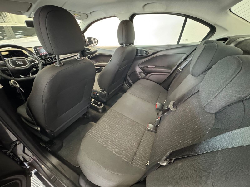 CRONOS 1.3 DRIVE 8V FLEX 4P MANUAL - 2025 - CAXIAS DO SUL