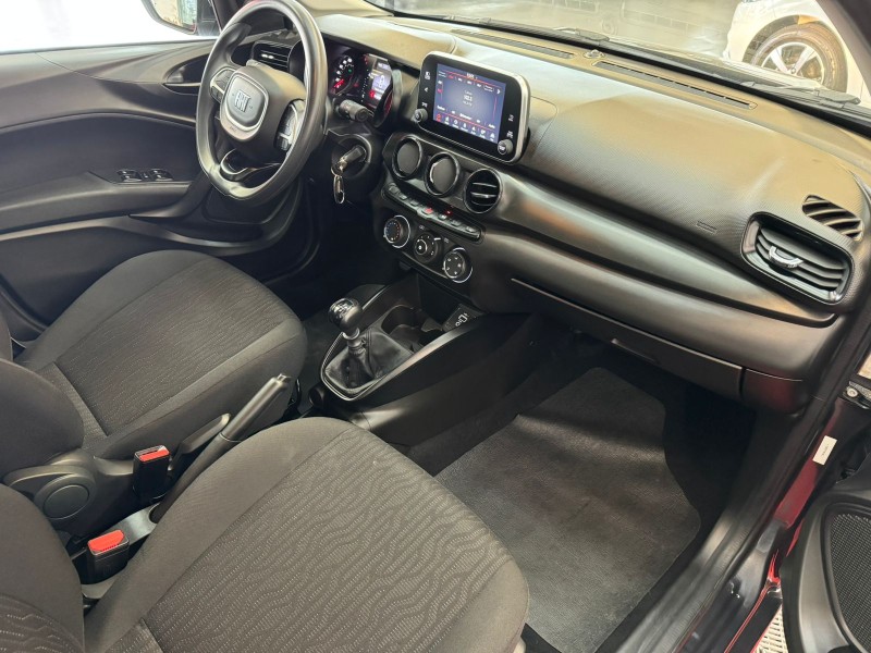 CRONOS 1.3 DRIVE 8V FLEX 4P MANUAL - 2025 - CAXIAS DO SUL