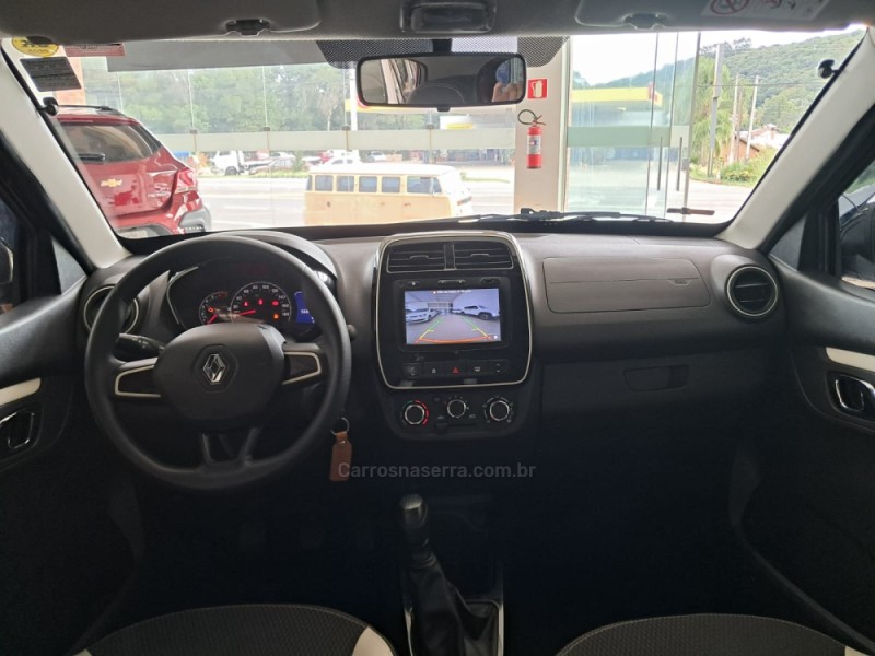 KWID 1.0 12V SCE FLEX INTENSE MANUAL - 2019 - NOVA PETRóPOLIS